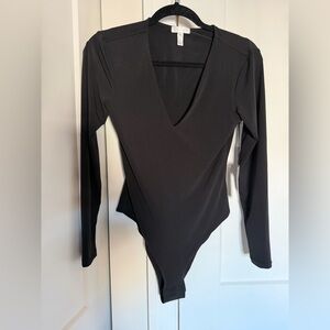Leith Deep V-Neck Black Bodysuit